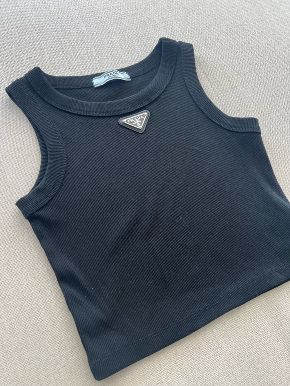 Black Ribbed Cotton Triangle Logo Cropped Tank Top - Picture 5 of 8